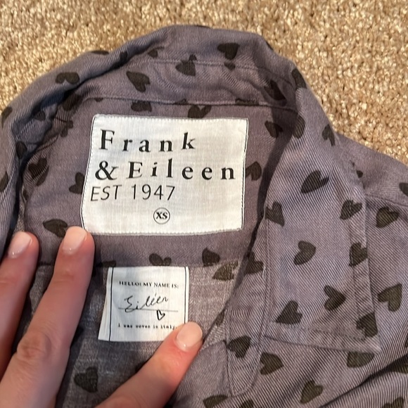 Frank and Eileen classic fit heart button down black and grey - Picture 4 of 4